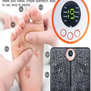 tapete masajeador de pies eléctrico tipo EMS color negro con controles digitales para terapia muscular y alivio de fatiga